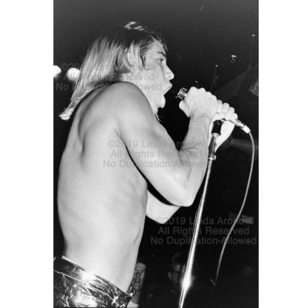 Anthony Kiedis (Red Hot Chili Peppers) Music Machine 1983